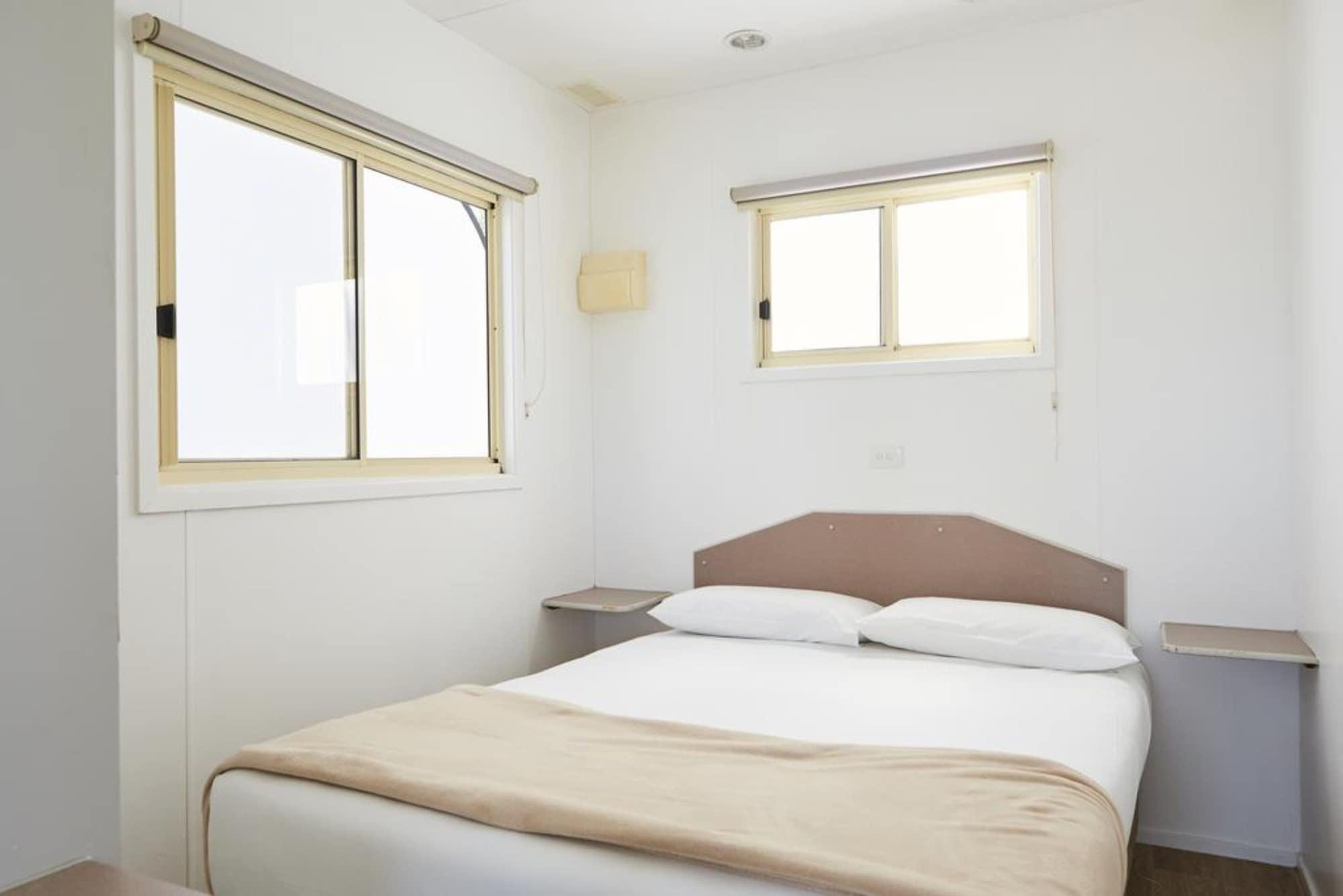 Nrma Victor Harbor Beachfront Holiday Park Buitenkant foto