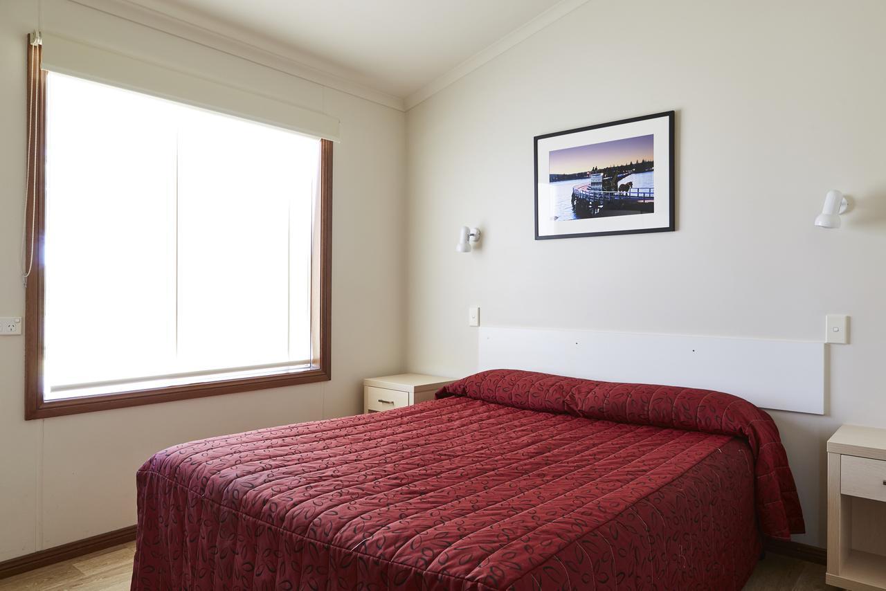 Nrma Victor Harbor Beachfront Holiday Park Buitenkant foto