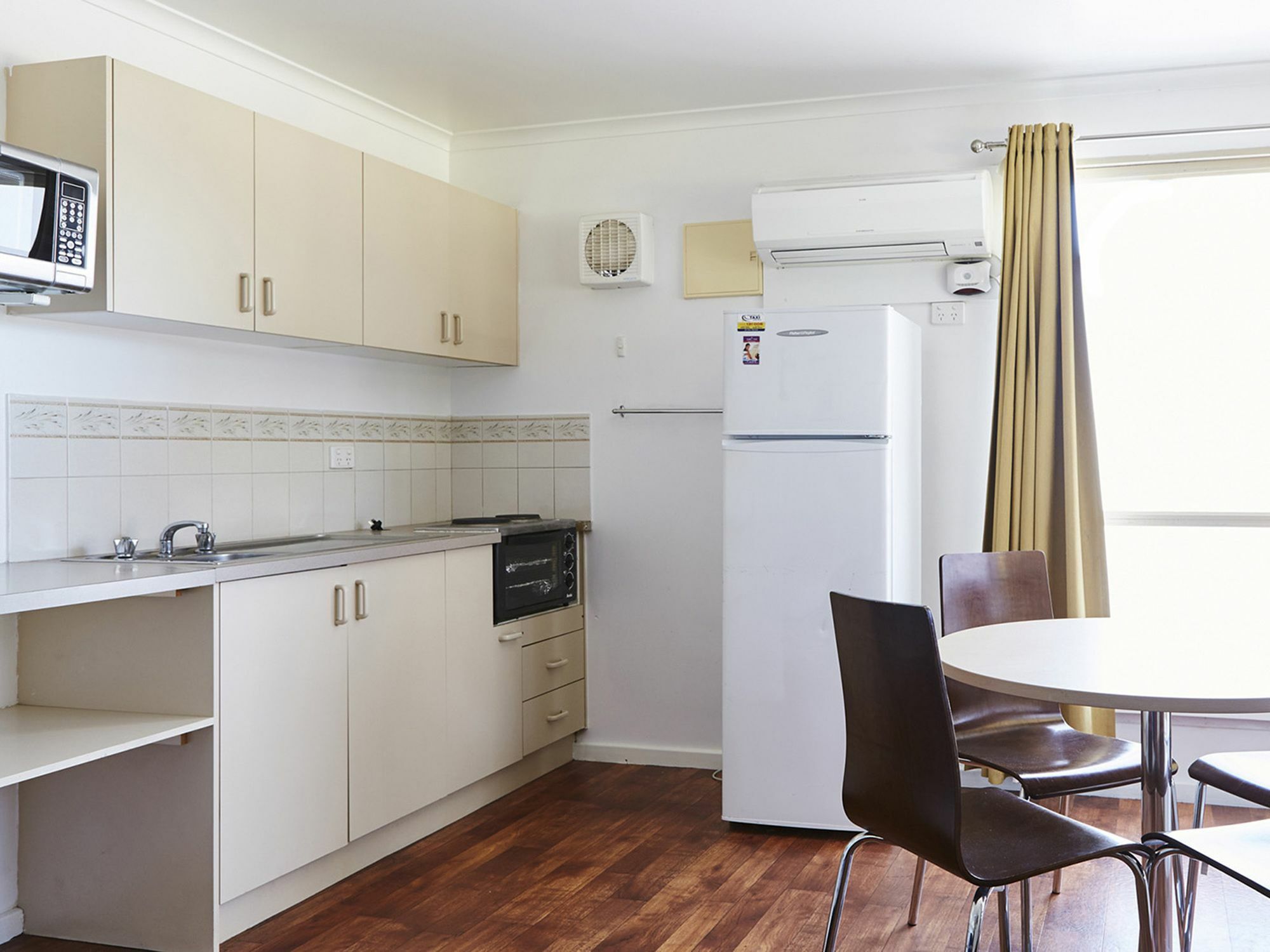 Nrma Victor Harbor Beachfront Holiday Park Buitenkant foto